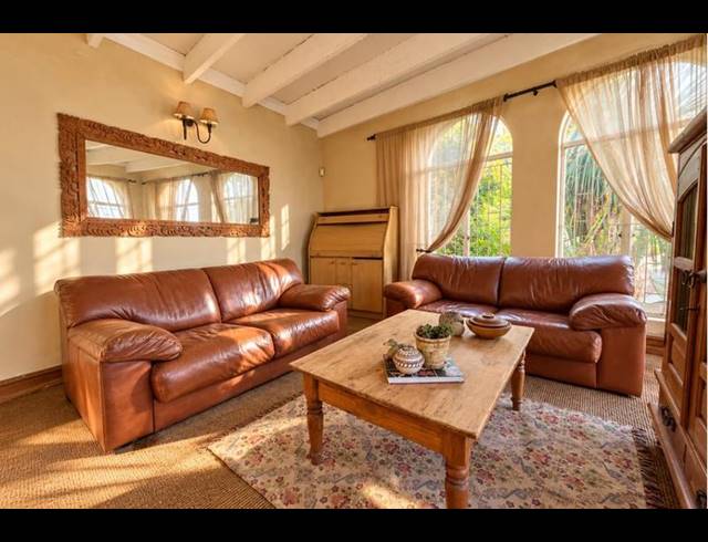 4 BEDROOM HOUSE FOR SALE IN GLENVISTA